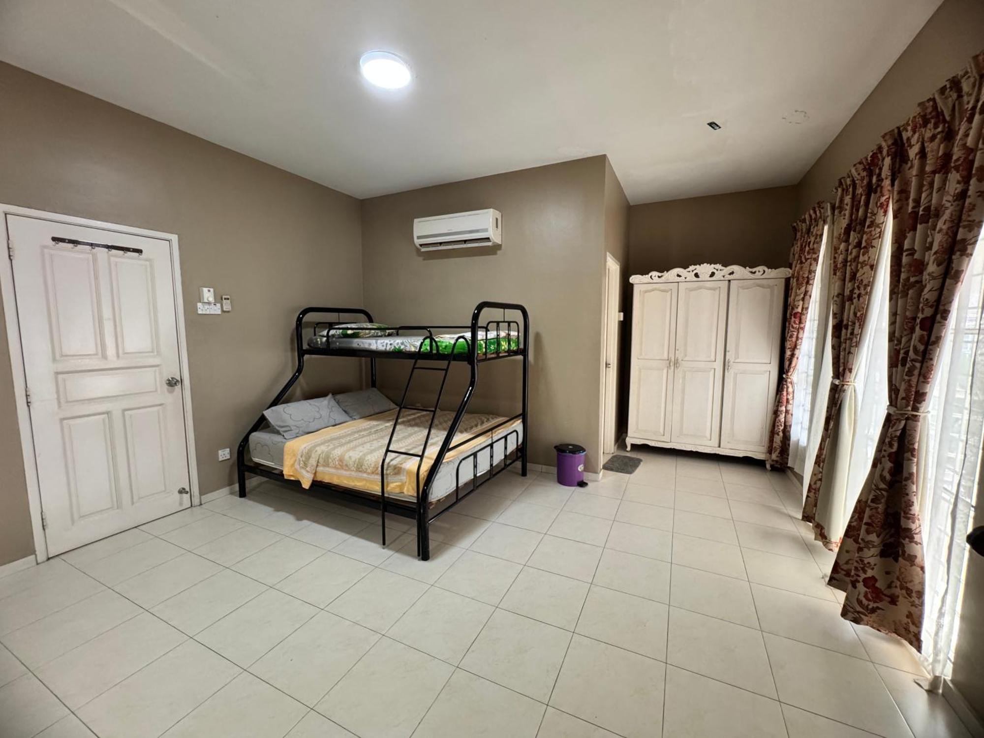 Executive * Malacca